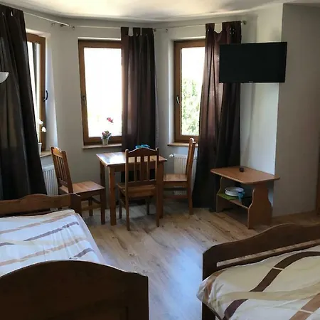 홈스테이 Goscinne Magdalena